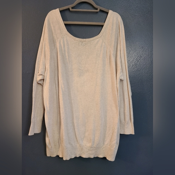 Torrid 5 Cat Sweater - Picture 5 of 5